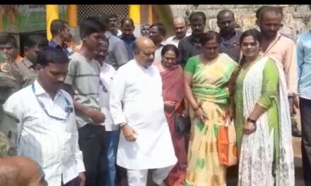 ಸವದತ್ತಿ ಯಲ್ಲಮ್ಮದೇವಿ ದರ್ಶನ ಪಡೆದ ಮುಖ್ಯಮಂತ್ರಿ ಬಸವರಾಜ