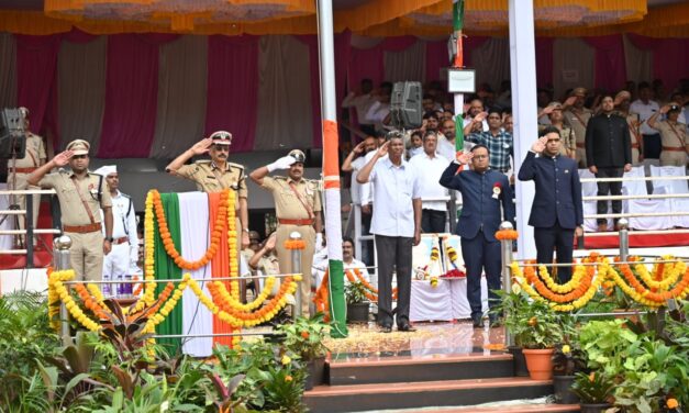 ಸ್ವಾತಂತ್ರ್ಯ ಹೋರಾಟಗಾರರ ನೆನಪಿಸಿಕೊಳ್ಳುವುದು ಆದ್ಯ ಕರ್ತವ್ಯ : ಸಚಿವ ಜಾರಕಿಹೊಳಿ