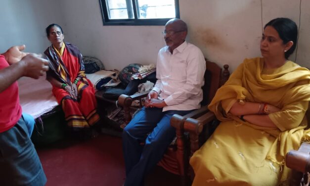 ನಾವಗೆಗೆ ಧಾವಿಸಿ ಗ್ರಾಮಸ್ಥರಲ್ಲಿ ಧೈರ್ಯ ತುಂಬಿದ ಸಚಿವೆ ಲಕ್ಷ್ಮೀ ಹೆಬ್ಬಾಳಕರ್*