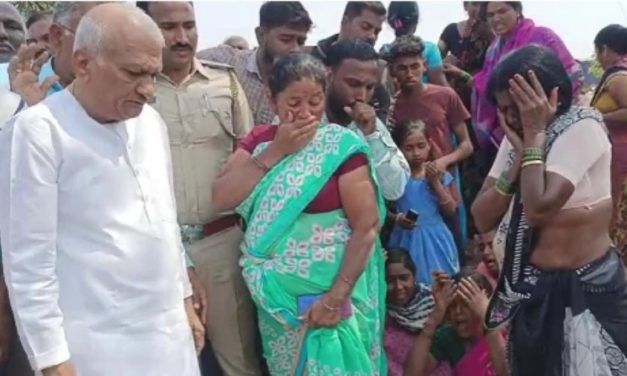 ಟ್ರ್ಯಾಕ್ಟರ ಉರುಳಿಬಿದ್ದು ನಾಲ್ವರ ಮಹಿಳೆಯರ ಸಾವು