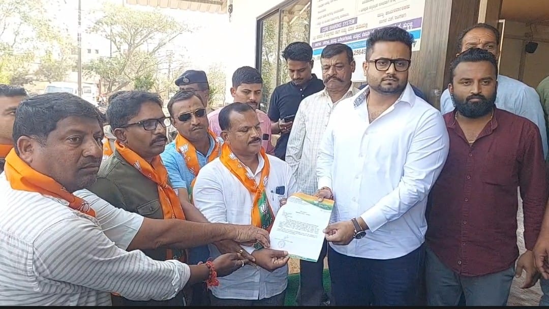 ಅನುದಾನ ಬಂದಿದ್ದೆಷ್ಟು ಸಾಕ್ಷಿ ನೀಡಿ: ಬಿಜೆಪಿ ಪ್ರತಿಭಟನೆ