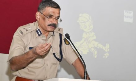 ಹೆಲ್ಮೆಟ್‌ ಇಲ್ಲದಿದ್ದರೆ ಚಾಲನಾ ಪರವಾಣಿಗೆ ಅಮಾನತ್ತು: ಕಮಿಷನರ