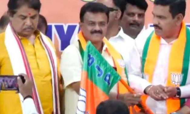 ಬಿಜೆಪಿಗೆ ಮರಳಿದ ಮಾಜಿ ಶಾಸಕ ವಿ ಐ ಪಾಟೀಲ
