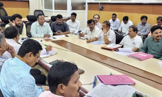 ಚುನಾವಣೆ: ಚೆಕ್ ಪೋಸ್ಟ್ ಗಳಲ್ಲಿ ತಪಾಸಣೆ ತೀವ್ರಗೊಳಿಸಿ: ಜಿಲ್ಲಾಧಿಕಾರಿ