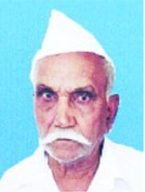 ಸ್ನಾನ ಮಾಡುತ್ತಿದ್ದ ರೈತನ ಎಳೆದೊಯ್ದ ಮೊಸಳೆ