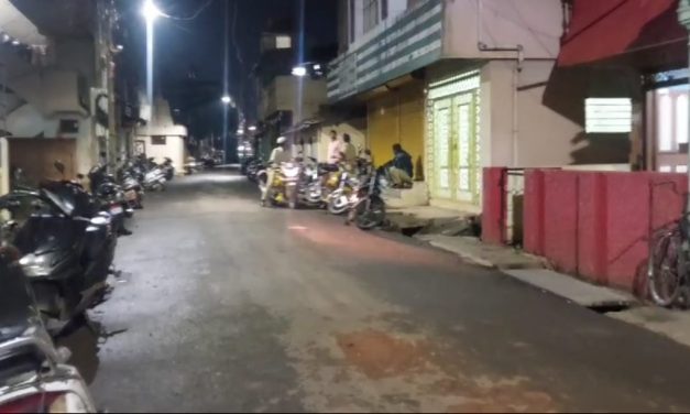 ಕ್ರಿಕೆಟ್ ಜಗಳ: ಕಲ್ಲು ತೂರಾಟ