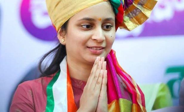 ಕಿರಿಯ ವಯಸ್ಸಿನ ಎಂ ಪಿಯಾಗಿ ದಾಖಲೆ ಮಾಡಿದ ಪ್ರಿಯಾಂಕ