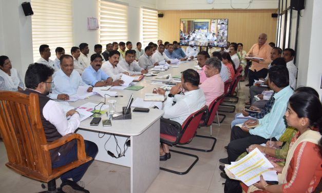 ವಿದ್ಯಾರ್ಥಿ ವೇತನ 15 ದಿನಗಳಲ್ಲಿ ಪಾವತಿ ಮಾಡಿ: ಸಿಇಒ ರಾಹುಲ