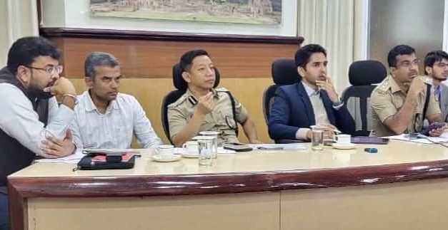 2 ಲಕ್ಷ ಕ್ಯೂಸೆಕ್ ನೀರು ಬಿಡುಗಡೆ: ಡಿಸಿ