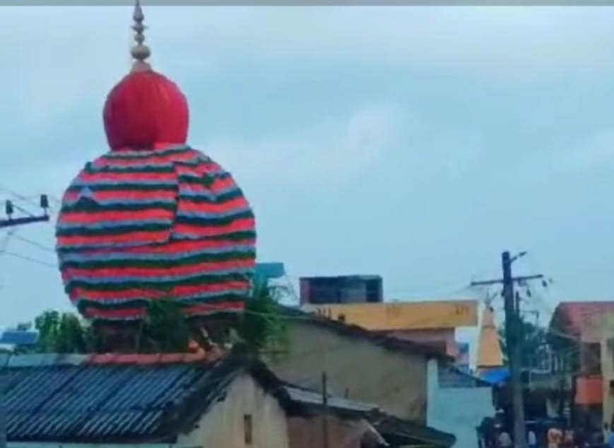 ರಥದ ಕಳಸ ಬಿದ್ದು ಬಾಲಕ ಸಾವು
