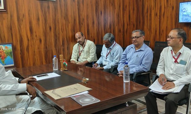 ಇಎಸ್ಐ ಆಸ್ಪತ್ರೆ ಕಟ್ಟಡ ನೆಲಸಮಗೊಳಿಸಿ ನೂತನ ಕಟ್ಟಡ ನಿರ್ಮಾಣಕ್ಕೆ ಸೂಚನೆ