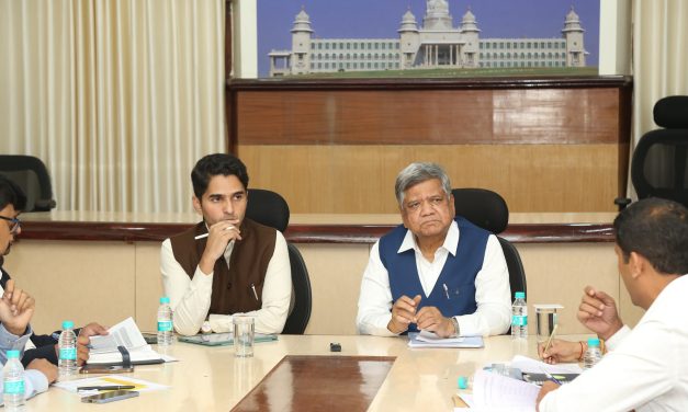 ಬೆಳಗಾವಿ ಧಾರವಾಡ ನೇರ ರೈಲು ಮಾರ್ಗ: ಸಭೆ ನಡೆಸಿಸ ಸಂಸದರು