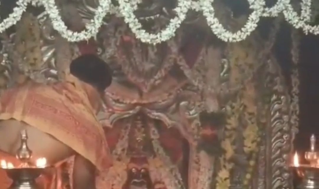 ಯಲ್ಲಮ್ಮದೇವಿ ಜಾತ್ರೆಯಲ್ಲಿ 10 ಲಕ್ಷಕ್ಕೂ ಅಧಿಕ ಭಕ್ತರು