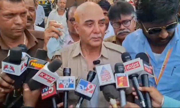 ಮರಾಠಿ ಮಾತನಾಡದ ನಿರ್ವಾಕನ ಮೇಲೆ ಹಲ್ಲೆ