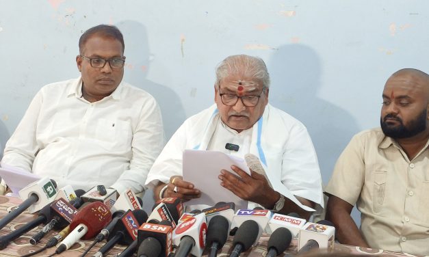 ಆಹಾರ ಸಂರಕ್ಷಣಾಧಿಕಾರಿಗಳಿಂದ 3.5 ಕೋ.ರೂ.ಗಳ ವಂಚನೆ