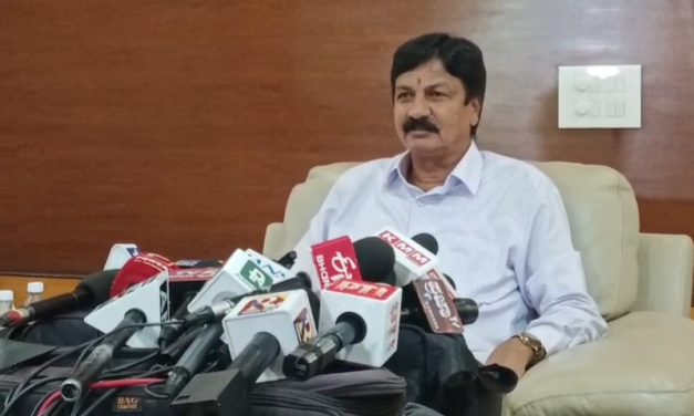 ಯತ್ನಾಳ‌ ಬಿಜೆಪಿಗೆ ಮರಳ್ತಾರೆ : ರಮೇಶ ಜಾರಕಿಹೊಳಿ