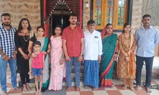 ಶೀಘ್ರ ಮರಳಲು ಕರೆ: ನಿಶ್ಚಿತಾರ್ಥ, ಮದುವೆ ಆಗಿದ್ದ ಯೋಧರು ಕರ್ತವ್ಯಕ್ಕೆ ಹೊರಟರು