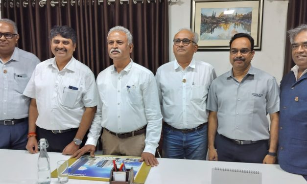 ಚೆಂಬರ ಆಪ್ ಕಾಮರ್ಸ ಅಧ್ಯಕ್ಷರಾಗಿ ನಾಗರಮುನ್ನೊಳ್ಳಿ ಆಯ್ಕೆ