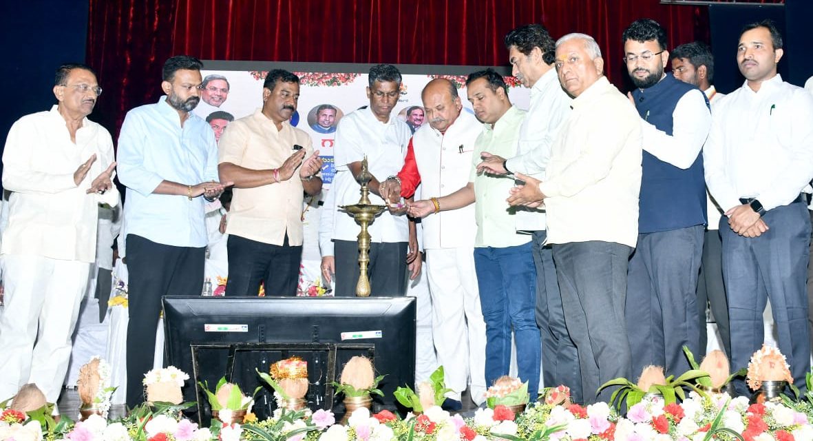 ಗ್ಯಾರಂಟಿ ಯೋಜನೆ ಅರ್ಹರಿಗೆ ತಲುಪಬೇಕು: ಸಚಿವ ಜಾರಕಿಹೊಳಿ