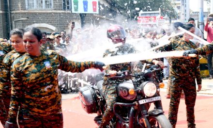 ಅಕ್ಕ ಪಡೆ”: ರಕ್ಷಣಾತ್ಮಕ ಅಣುಕು ಪ್ರದರ್ಶನ